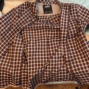 vans button down